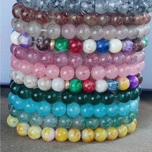 NWT Set of 14  Crystal Stone Bead Stretch Bracelets